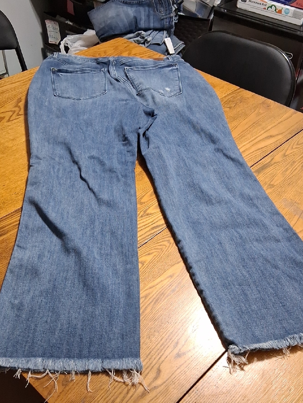SOLD SOLD BLUE STRAIGHT FIT Distressed Pants Denim Preowned Used - Picture 5 of 5